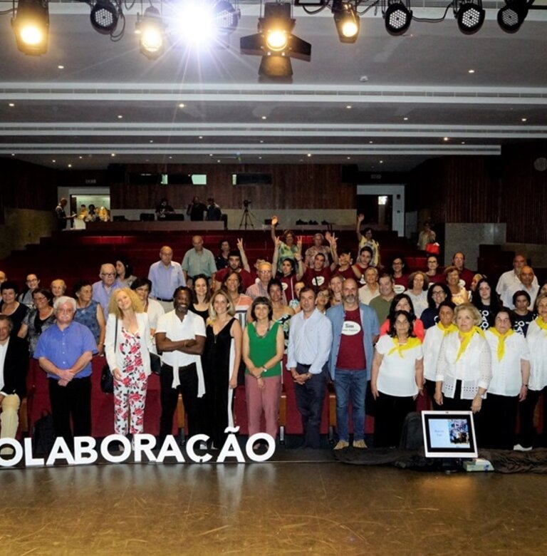 Colabora  o.1 1 768 780